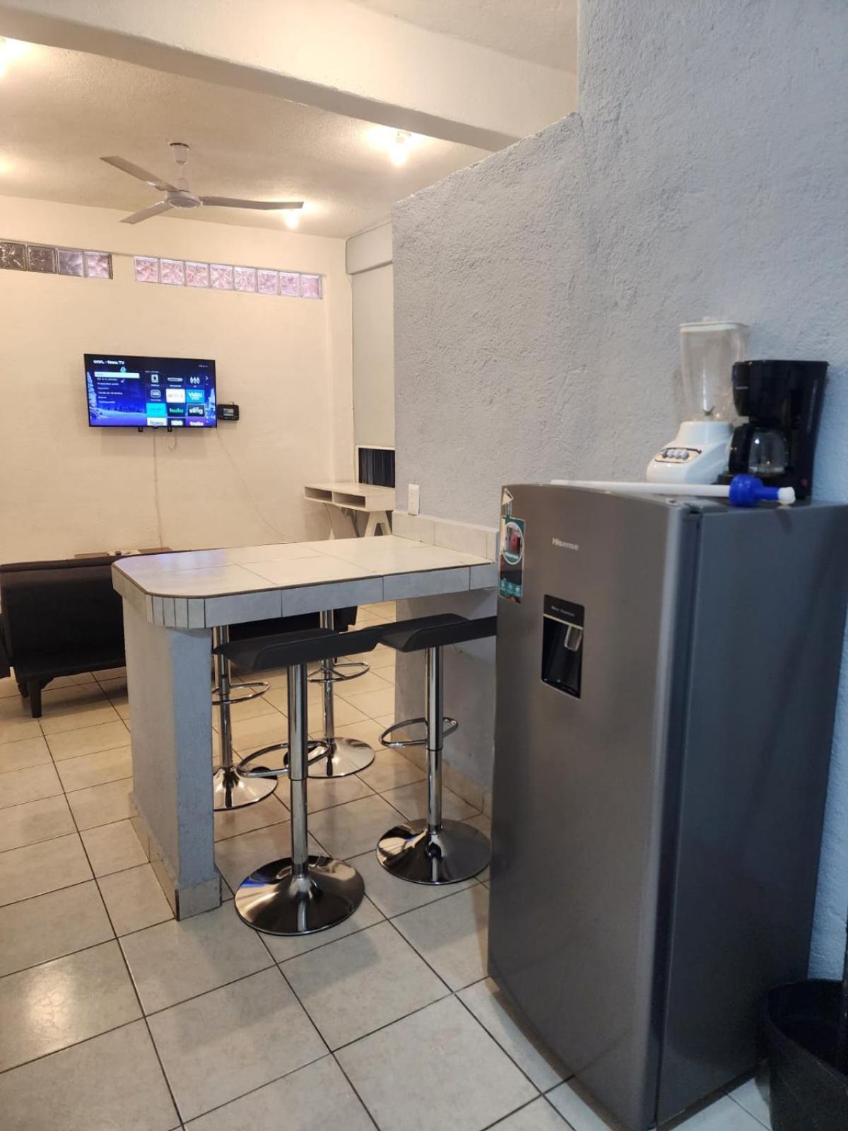 Comfy 2Bedroom Minutes From Downtown & Fast Wi-Fi Zihuatanejo Exterior foto
